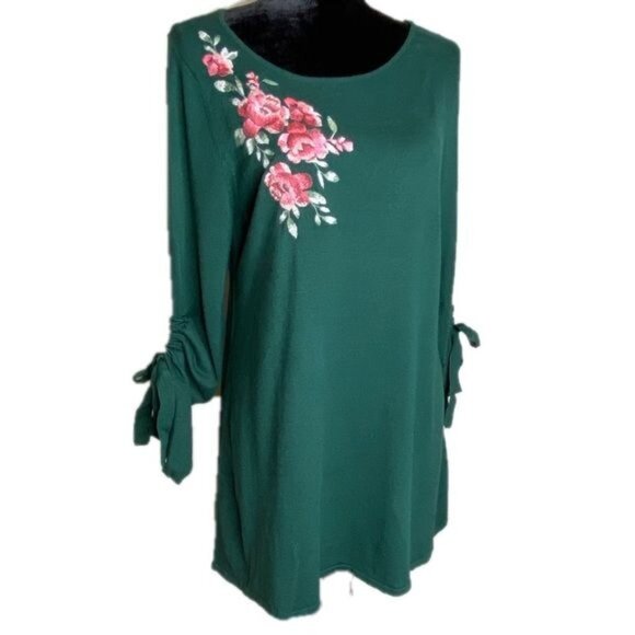 Monroe & Main Knitted Sweater Womens Size L Embroidered Roses Scoop Neck - Picture 4 of 8